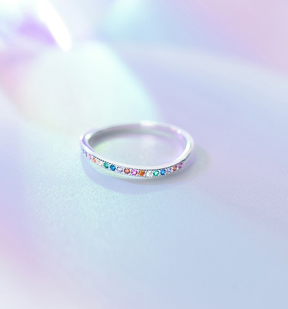 Sølv ring m. rainbow cz